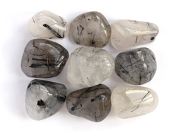 Кварц с турмалином, галтовка в ассортименте,