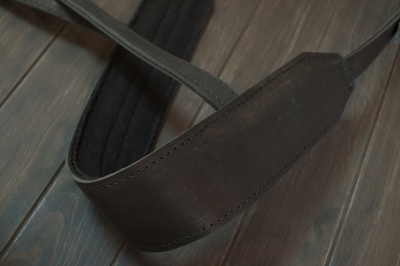 ПОДПЕРСЬЕ (НАГРУДНИК)