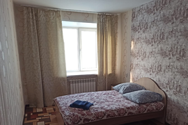 3-х комн. квартира посуточно в г. кызыле, ул. Калинина, д.22