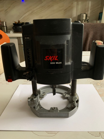 Пластина под Skil 1835 US для установки фрезера в стол 350*250 мм.