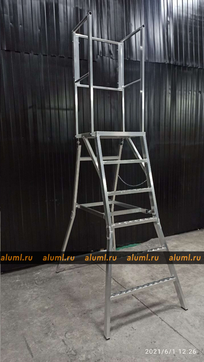 Лестница с площадкой Л-312А - 1 метр