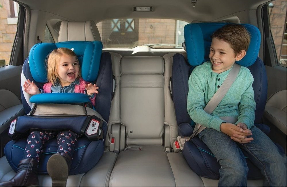 Joie transcend isofix комфортное и безопасное автокресло для детей от 9 месяцев до 12 лет.