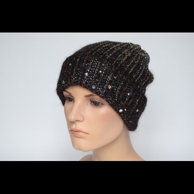 Шапка черная с отворотом и стразами Vizio Италия 6908 CRY