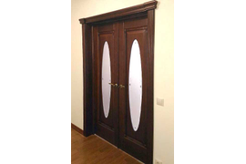 Дверной блок из двух створок, шпон цвет орех
