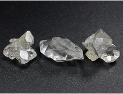 Кварц "Хёркимерский алмаз", сросток кристаллов в ассортименте, США (11-15 мм, 0,7-1 г) №28126