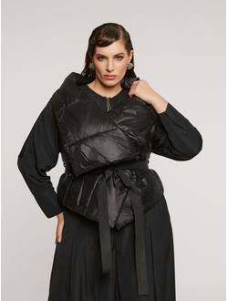 Женская блузка с принтом большого размера в модном бутике XLady