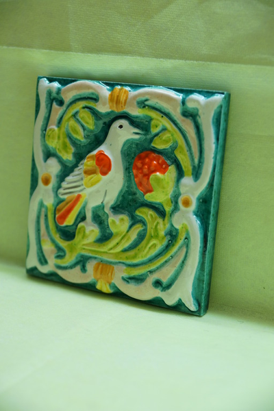 Соловей Красной Горы (изразцовая плитка)