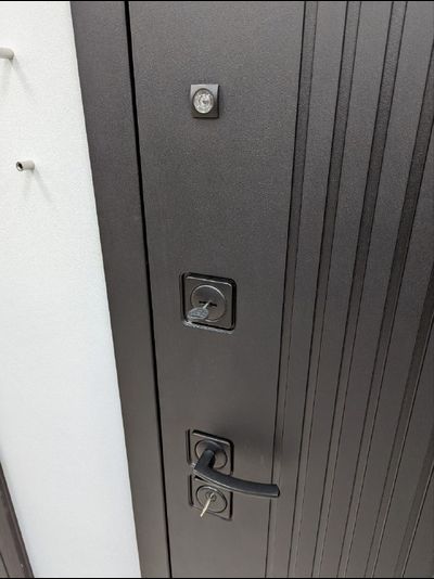 ЛАЙНДОР. ЭКСТРА  УЛЬТРА 117 мм (ТРЕХКОНТУРНАЯ). ЧЕРНЫЙ КВАРЦ/ БЕЛЫЙ МАТОВЫЙ