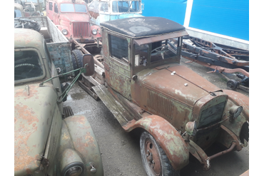 КОМАНДА ЭВАКУАТОР ЧЕХОВ НАШЛА ВОТ ТАКОЙ ГРУЗОВИК