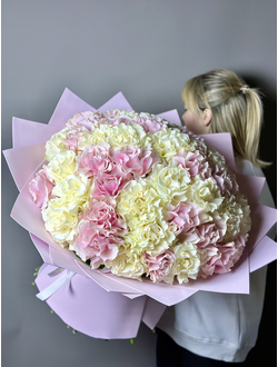 Букет WOW из 51 французской розы