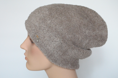 Вязаная женская шапка зимняя Vizio Италия 6962 бежевая