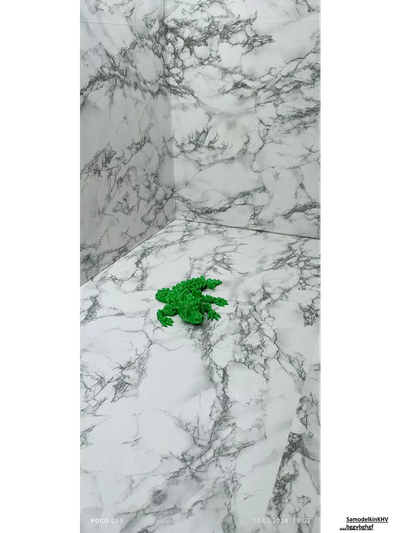 Дракон с рогами подвижной