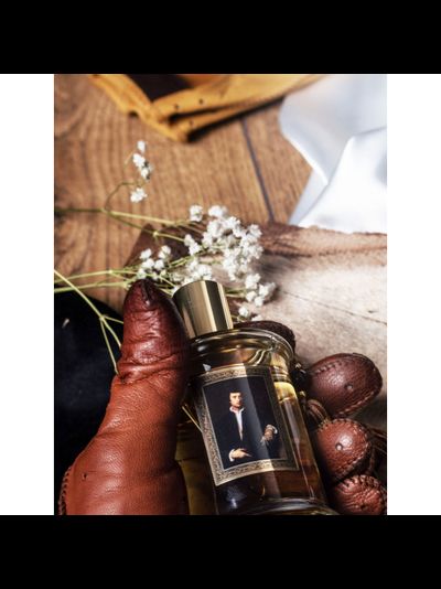 MDCI L’Homme Aux Gants