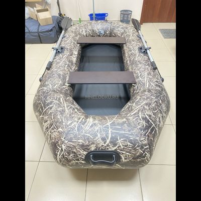 Надувная лодка Аква-Мастер 260 камуфляж темный камыш