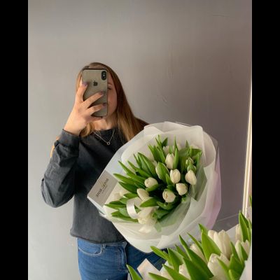 Букет из белых тюльпанов 25 шт