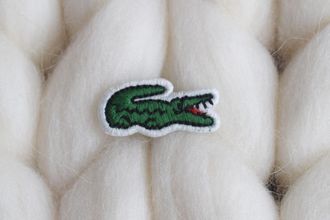 Наклейка-вышивка крокодил Лакост