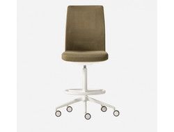 Высокий стул Esitt с синхронизатором и сетчатой спинкой белое основание купить в Ялте