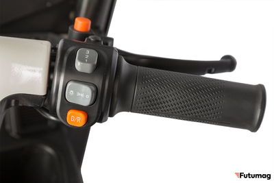 Электротрицикл Rutrike Gelbert Sarin 48V/60V 1000Вт серо-белый