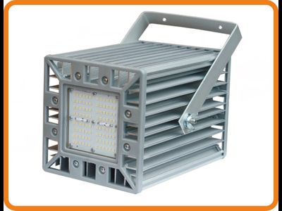 Светильник светодиодный линзованный СКУ02-60-25 УХЛ1 IP65 150х150х200, 60Вт, 7500 Лм, Для освещения Фасада, Архитектур, Магистралей, Ландшафта, Витрин, Торгового Зала, Цеха, Опал, Призма.