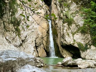 Обзорная по городу + гора Ахун + Агурское ущелье + дегустация вина, мёда и сыра