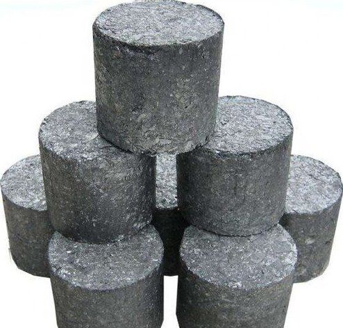 Готовые брикеты из стальной стружки