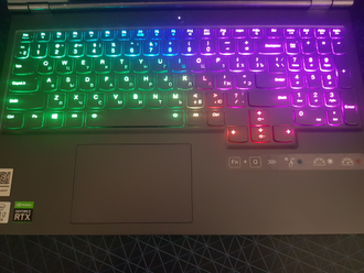 LENOVO LEGION 7 15IMHg05 ( 15.6 IPS FHD 144Hz I7-10875H RTX2070(8Gb) 16Gb 1024SSD )