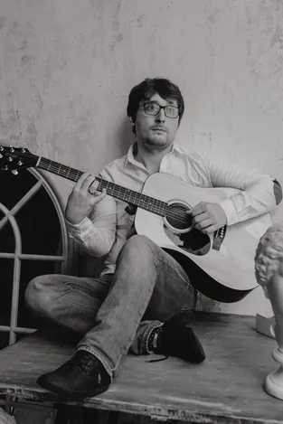 Живая гитарная фоновая музыка заказать выступление