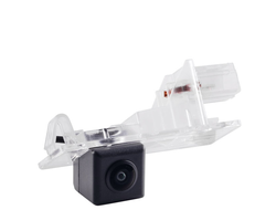 Камера заднего вида  INCAR VDC-114AHD для Lada Xray (15+), Nissan Terrano III (14+), Renault Clio III (05-14), Duster I/II (10+), Fluence I (09-17), Kaptur I (16+), Scenic II/III (03-16)