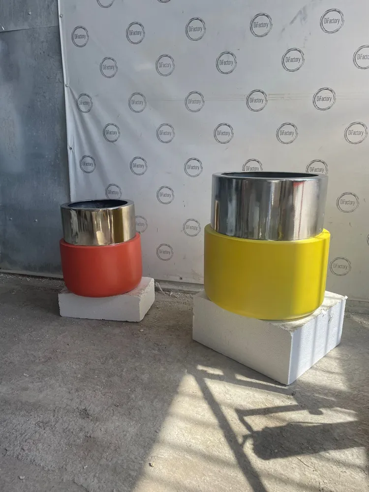 Кашпо с химической металлизацией