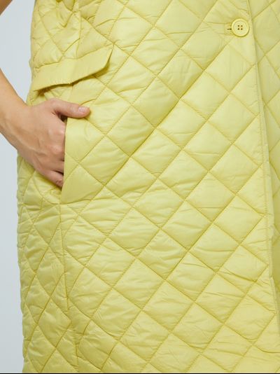 Жилет удлиненный стеганный