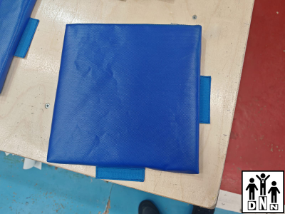 Модульный мягкий пол DNN 25х25х3 см тент синий