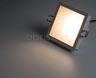 Встраиваемый светильник ITALLINE M01-4074 WHITE