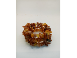 Браслет лечебный из необработанного янтаря, тройной,безразмерный.