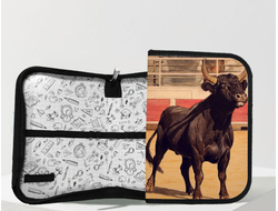 Пенал с символикой "Быка" №1