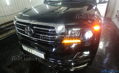 Комплект рестайлинга Toyota Land Cruiser 200 из 2007-2015 в 2016+ (Минимальный)