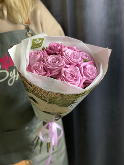 букет из 9 розовых роз
