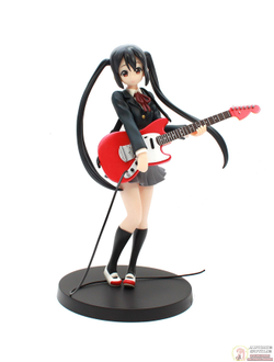 Фигурка Адзуса Накано (Nakano Azusa)