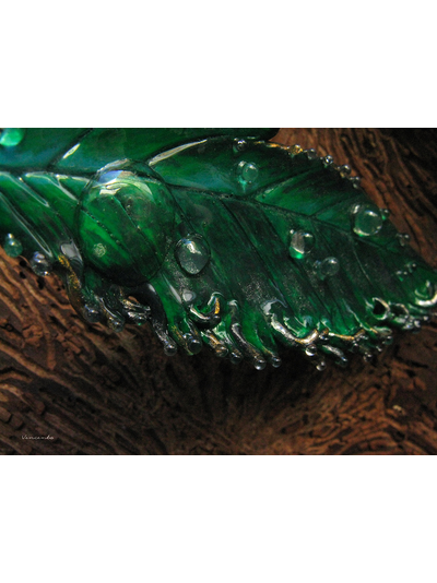 Весенняя брошь "Листок Павлинникуса" - волшебный подарок к 8 марта!