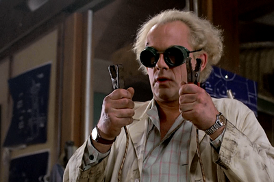 ЮБИЛЕЙ В СТИЛЕ НАЗАД В БУДУЩЕЕ