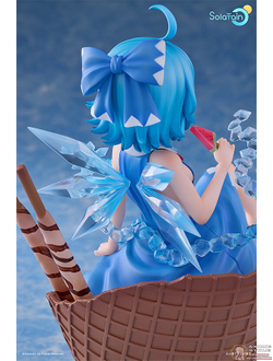 Фигурка 1/7 Чирно (Cirno Summer Frost ver.)