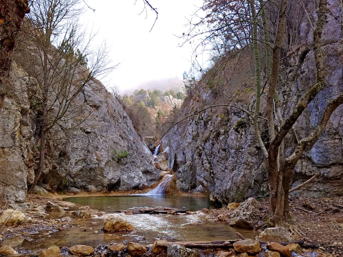 Зима в гораном Крыму р. Бага