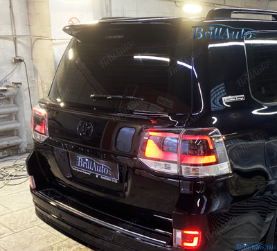 Спойлер Toyota Land Cruiser 200 16-21 черный