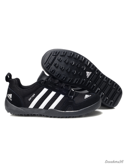 Купить кроссовки Adidas Daroga Черные в Екатеринбурге