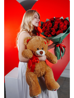 Букет из 25 красных роз+мишка
