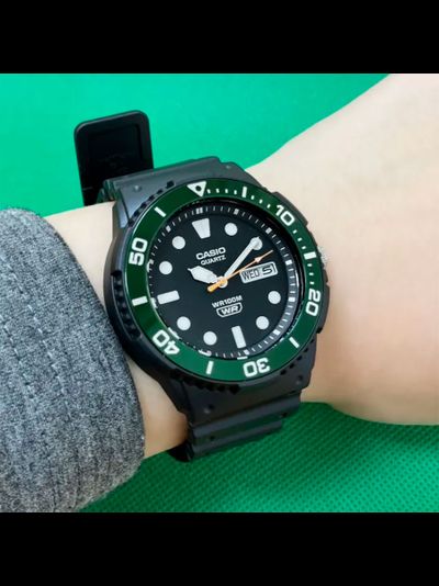 Часы Casio MRW-230H-1E3