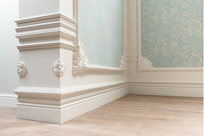 Молдинг с гладким профилем из полиуретана Orac Decor - Luxxus - (Орак Декор-Люксус) P8040