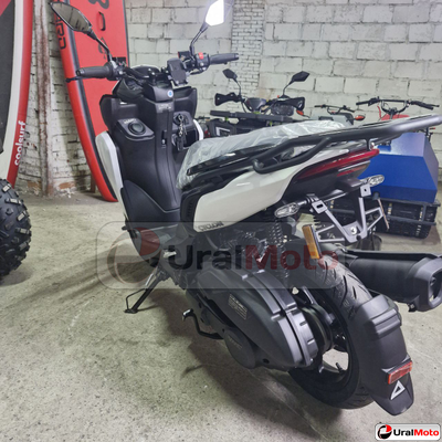 Скутер VMC cyclone