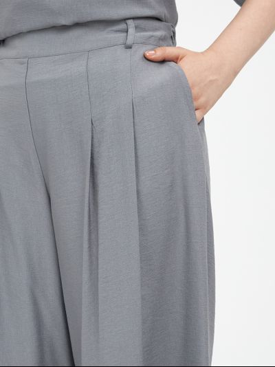 Бермуды черные