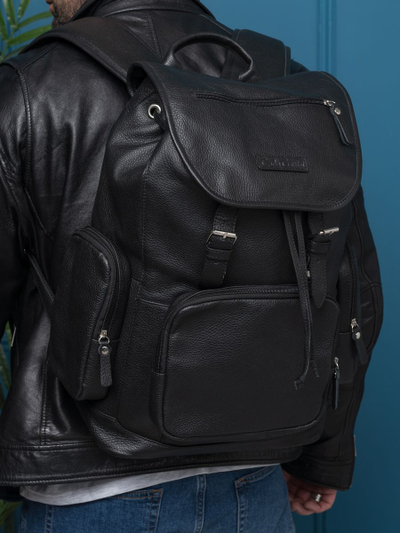 Кожаный рюкзак Vetralla black (арт. 3101-01)