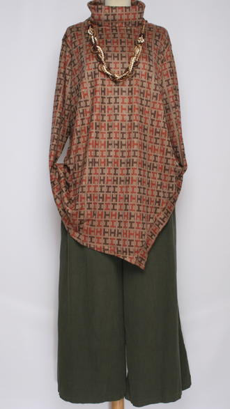 СВИТЕР  "ХОМУТ-разрез" какао до р.54